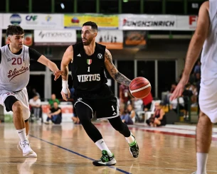 «Ο Βιλντόσα με έπιασε από το λαιμό, η γυναίκα του μου τραβούσε τα μαλλιά» - Kίνδυνος διακοπής του συμβολαίου του