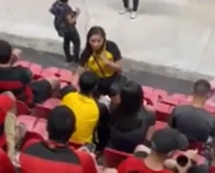 Απίθανο video: Γυναίκα έκανε τσακωτό τον σύζυγό της να την απατά και… έφυγε από το γήπεδο μαζί με την ερωμένη!