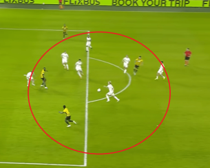 Πώς η ΑΕΚ κατάφερε με μόλις τρεις πάσες να φτάσει από την μία εστία στην άλλη για το 2-0 (video)