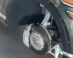 Το αυτοκίνητο του Μπόνα «πλήρωσε» την... ανυπακοή του (video)