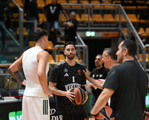 «Πηγαδάκι» του Βιλντόσα με τους παλιούς του συμπαίκτες στον Παναθηναϊκό (photos)