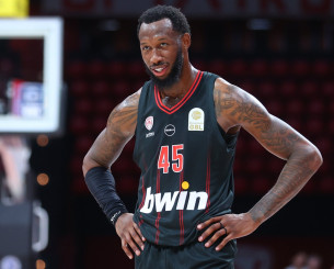 Ο... άχαστος Ντόντα Χολ MVP της αγωνιστικής στην Stoiximan GBL