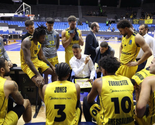 Ο Άρης άλλαξε προπονητή, οι κακές συνήθειες όμως παρέμειναν