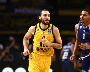 Θεραπεία ο Κατσίβελης στην ΑΕΚ, την τελευταία στιγμή η συμμετοχή του ενόψει Περιστερίου
