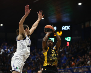 Το πανόραμα της Stoiximan GBL: Παραμένει πρώτη η ΑΕΚ, «σεφτέ» για Άρη