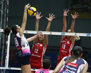 Τρεις ομάδες το 2/2, από το Μαρκόπουλο η έκπληξη στη 2η αγωνιστική της Volley League γυναικών