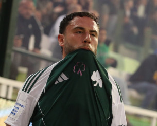 Τραυματισμός και αναγκαστική αλλαγή για τον Καλάμπρια απέναντι στον Αστέρα AKTOR