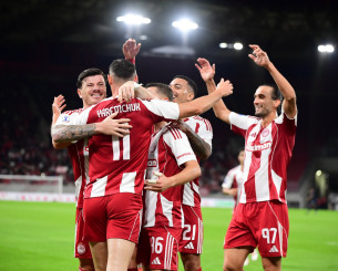 Με πρωταγωνιστές τους Γιάρεμτσουκ και Μπιανκόν, ο Ολυμπιακός «διέλυσε» τον Βόλο