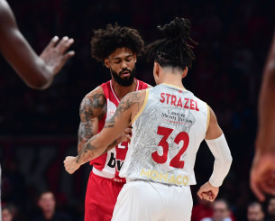 O Ντόρσεϊ απαντά σε ερώτηση του Athletiko για το επεισόδιο με Στραζέλ: «Μου έδωσε κίνητρο» (video)