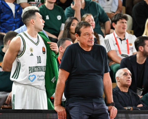 Αταμάν για την απόκτηση σέντερ: «Δεν είναι ώρα να μιλήσουμε για αυτό»