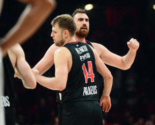 «Άσχημη» νίκη με άγρια, ερυθρόλευκη ομορφιά