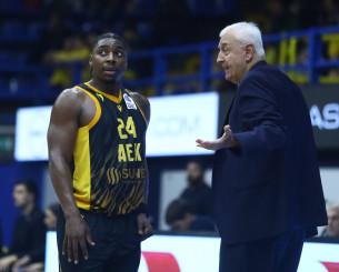 Πού θα δείτε το ΑΕΚ-Άρης και τα παιχνίδια της 12ης αγωνιστικής της Stoiximan GBL