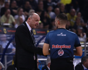 Ο ΠΑΟΚ κέρδισε το ντέρμπι της Θεσσαλονίκης εκτελώντας 28 βολές λιγότερες!