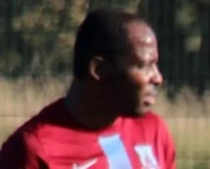 Σοκ στο ποδόσφαιρο της Αγγλίας: Ποδοσφαιριστής ξυλοκοπήθηκε και νοσηλεύεται με κάταγμα κρανίου!