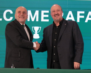 Η δημόσια «επιστροφή» του Αλαφούζου και η ειλικρίνεια του Ράφα Μπενίτεθ για το «αύριο»