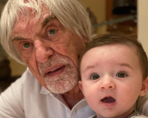 Αυτός 95 χρόνων, η μεγάλη κόρη 70 και ο μικρός γιος στα 5  - Ο θρύλος της Formula 1 μιλά ανοιχτά για την οικογένειά του (photos)