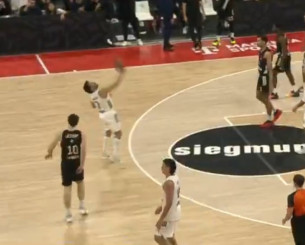 Τι έβαλες ρε Καμπάτσο: Η καλαθάρα της χρονιάς που δεν μέτρησε ποτέ (video)