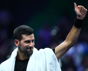 Ο Τζόκοβιτς στην Ακαδημία Αθηνών: «Γεμίζοντας λίγη ενέργεια από Έλληνες θεούς» (photo)