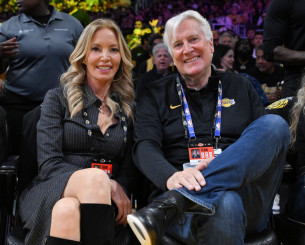 Αλλαγή εποχής: Εγκρίθηκε η πώληση των Λέικερς και έχουν νέο ιδιοκτήτη!