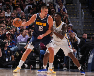 Απτόητοι οι Θάντερ, ο Γιόκιτς νίκησε τους Ρόκετς