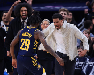 Πρώτη νίκη για τους Πέισερς, οι Ρόκετς τελείωσαν το σερί των Σέλτικς