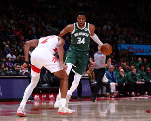 Ο Γιάννης δεν ήταν αρκετός, οι Μπακς έχασαν με κάτω τα χέρια στο Τορόντο από τους Ράπτορς