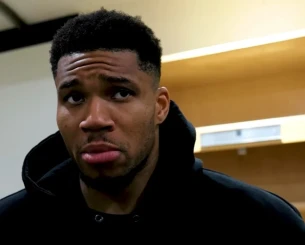 Αντετοκούνμπο: «Βλέπω περισσότερους νεαρούς παίκτες να έρχονται πάνω μου, το λατρεύω»