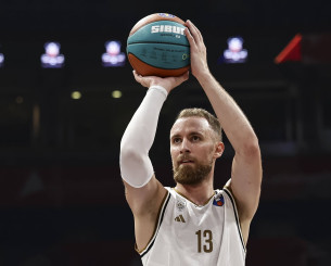 O Τζάναν Μούσα επέστρεψε στις προπονήσεις της Dubai BC