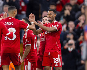 Λιντς – Λίβερπουλ με Boost στα Παγώνια