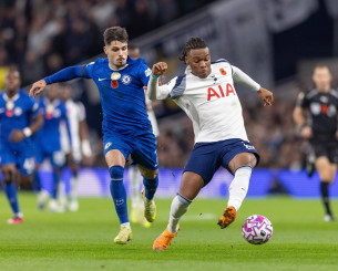 Δεν έκανε τους αντιπάλους της ούτε να... ιδρώσουν: Η σπάνια αρνητική πρωτιά της Τότεναμ στην Premier