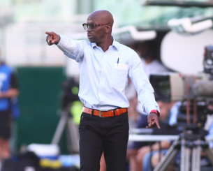 Κριτής στα καλλιστεία «Μις Υφήλιος» ο Μακελελέ