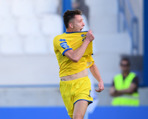 Η αδιανόητη γκολάρα του Κοντούρη για το 1-1 του Παναιτωλικού (video)