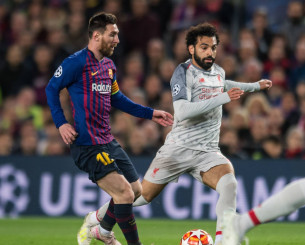 Ο Σαλάχ υποκλίθηκε στον Μέσι: «Ακόμα και τυφλοί υποστηρίζουν ότι είναι ο κορυφαίος όλων των εποχών»