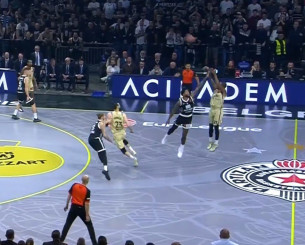 Η αδιανόητη τριποντάρα του Κλάιμπερν from the logo που χάρισε τη νίκη στην Μπαρτσελόνα (video)