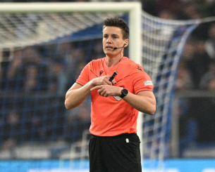 Ο Elite Γερμανός Ζίμπερτ στο Ολυμπιακός - Άρης