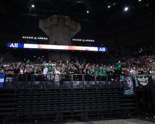 Τρομερή ατμόσφαιρα στο Παρίσι από 1000 φίλους του Παναθηναϊκού - Χαμός για τον Λεσόρ (video)