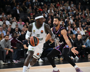 Ναν στο Athletiko: «Η άμυνα θα είναι το "κλειδί" στην Μαδρίτη - Χαίρομαι που έχουμε τον Φαρίντ»