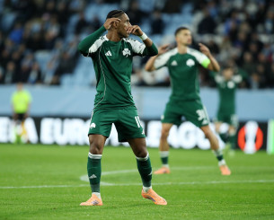 Δοκάρι το σουτ του Τετέ, τεράστια ευκαιρία για τον Παναθηναϊκό (video)