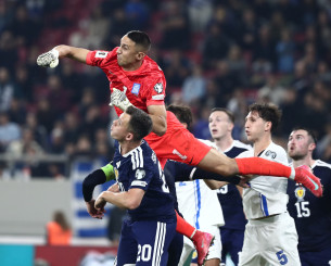 Οι μυθικές αποκρούσεις του Βλαχοδήμου που κράτησαν «ζωντανή» την Εθνική (video)