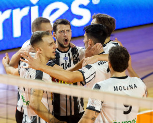 Volley League: Πέρασε από τον μαχητικό ΟΦΗ ο ΠΑΟΚ στην αυλαία της 4ης αγωνιστικής