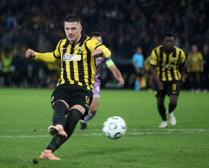 Το γκολ του Γιόβιτς που έδωσε τον βαθμό της ισοπαλίας στην ΑΕΚ κόντρα στη Σάμροκ (video)