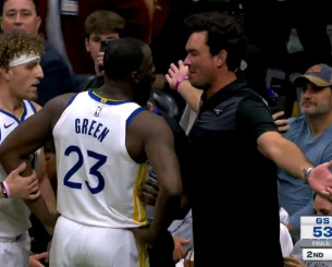 Ασταμάτητος Ντρέιμοντ Γκριν: Άνοιξε διάλογο με φίλο των Πέλικανς εν ώρα αγώνα (video)