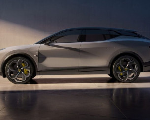 Αυτή είναι η πανάκριβη Lotus του Τσιτσιπά που «πιάστηκε» με 210 χλμ