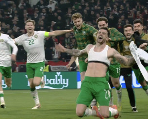 Η στιγμή που... πάγωσε το χρόνο: Το γκολ της λύτρωσης της Ιρλανδίας στο 90+6' (video)
