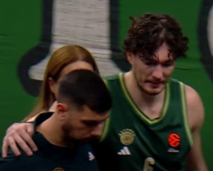 Περίπου 100 φίλοι του Παναθηναϊκού υποδέχθηκαν την αποστολή στη Μύκονο - Δεν ταξίδεψε ο Οσμάν