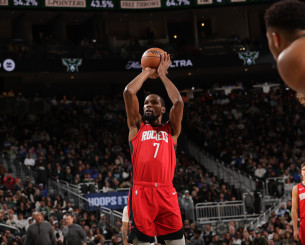 Ο Ντουράντ ξεπέρασε τον Νοβίτσκι με το... δικό του σουτ