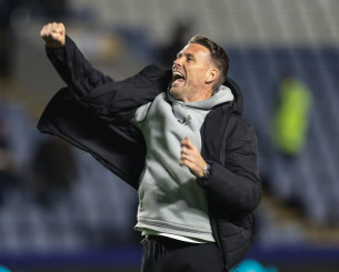 Η Γουλβς ανακοίνωσε τον Ρομπ Έντουαρντς ως αντικαταστάτη του Βίτορ Περέιρα