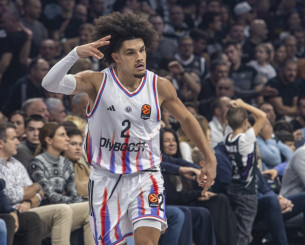 Η Ρεάλ θέλει να κάνει τον Χιφί «Βασιλιά», αλλά δεν... παίζει μόνη της για την απόκτησή του