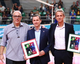 Η βράβευση των αδερφών Ψάρρα - Πρώτη φορά αντίπαλοι στη Volley League