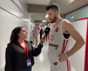 Ο Άλεκ Πίτερς στο Athletiko: «Εμπιστευόμαστε τον Βεζένκοφ για το τελευταίο σουτ, θα επιστρέψει στο παρκέ ο Έβανς»